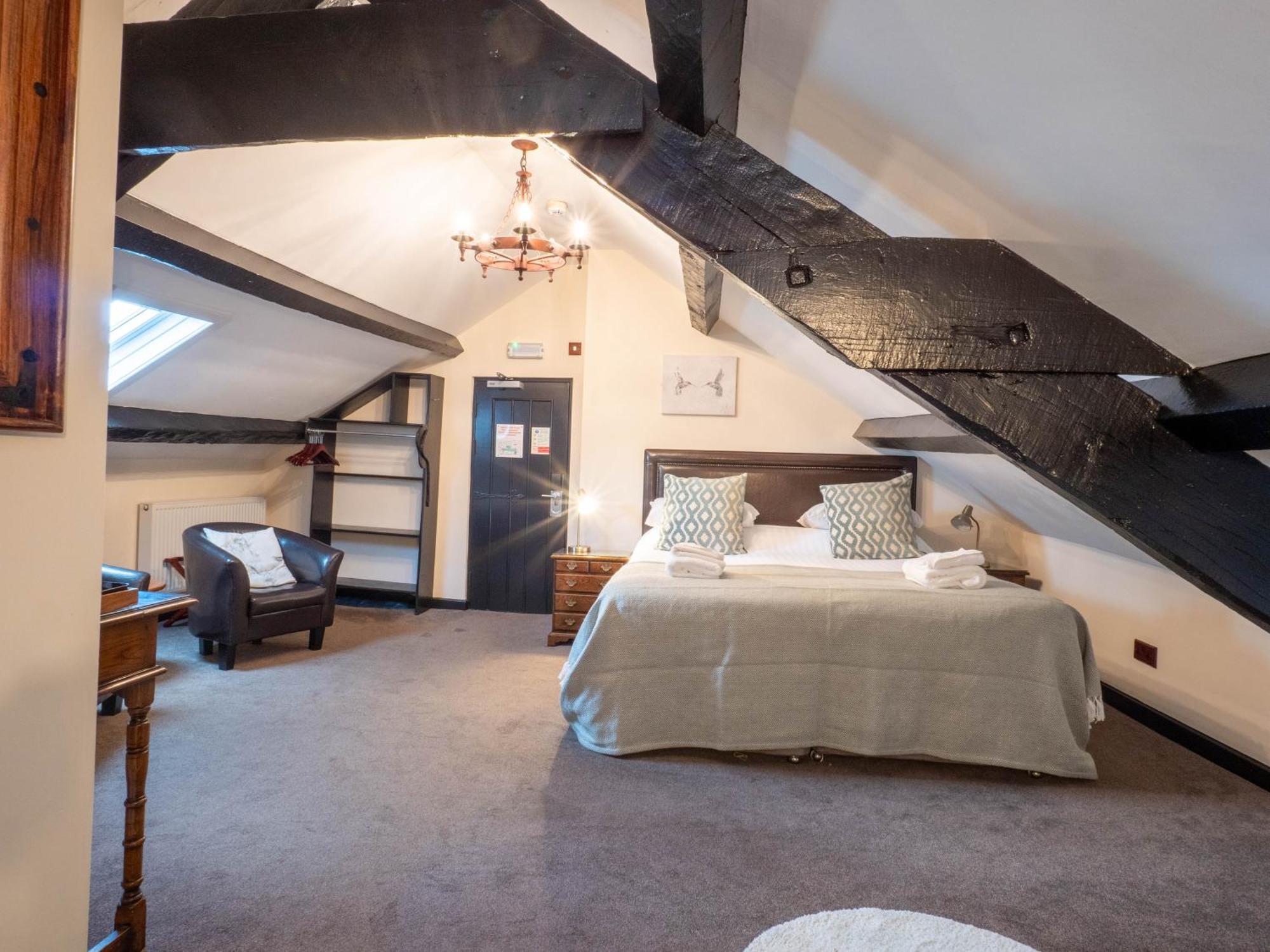 The Black Boy Inn Caernarfon Bagian luar foto