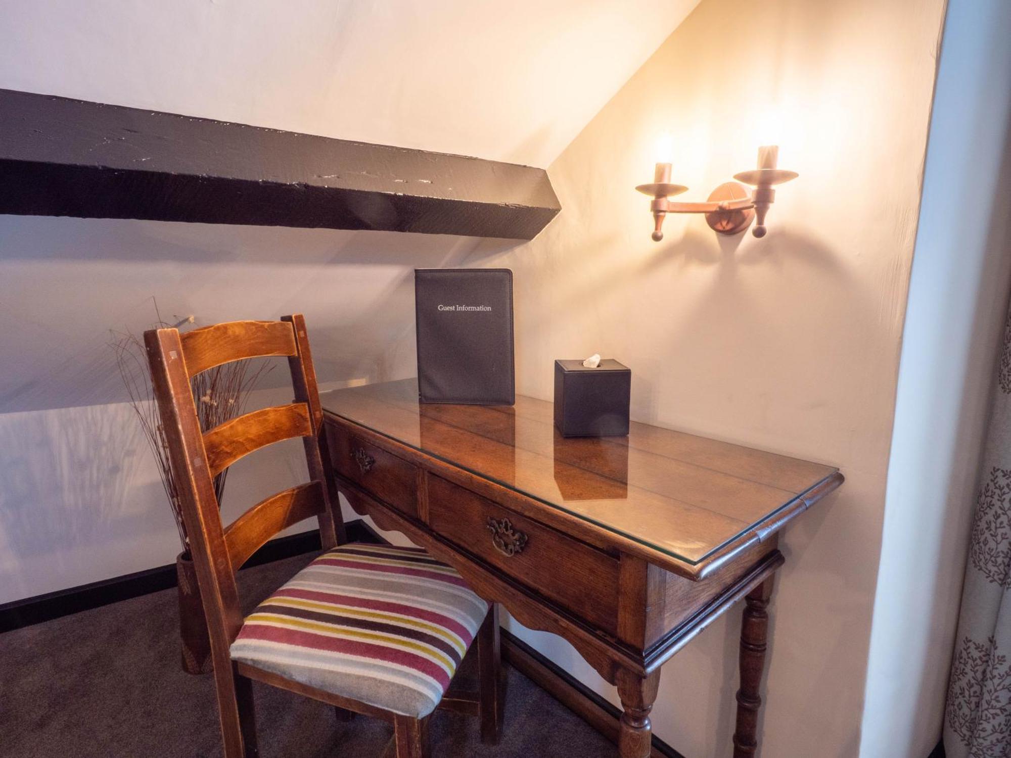 The Black Boy Inn Caernarfon Bagian luar foto